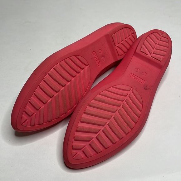Pink Crocs Eve Pointed Toe Flats - Picture 2 of 3